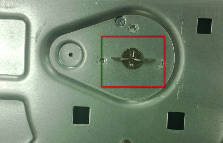 LT2323pwA显示器底座拆装 全福编程网