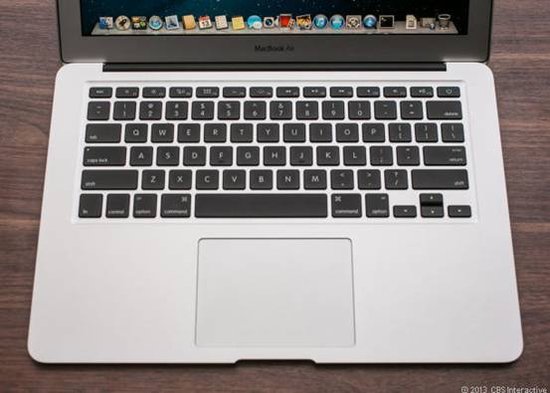 新MacBook Air详测 可连续播放14小时以上视频